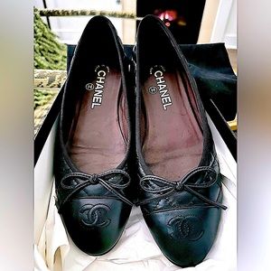 Chanel Leather Ballet Flats BLACK